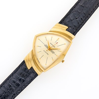 Lot 2203 - Hamilton Gold 'Ventura' Wristwatch