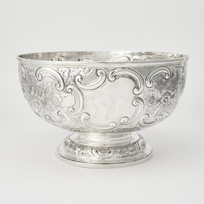 Lot 174 - William IV Sterling Silver Fruit Bowl