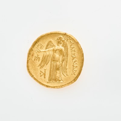 Lot 2 - Alexander the Great. c. 336-323 B.C.E. AV Stater (8.62g, 19mm).