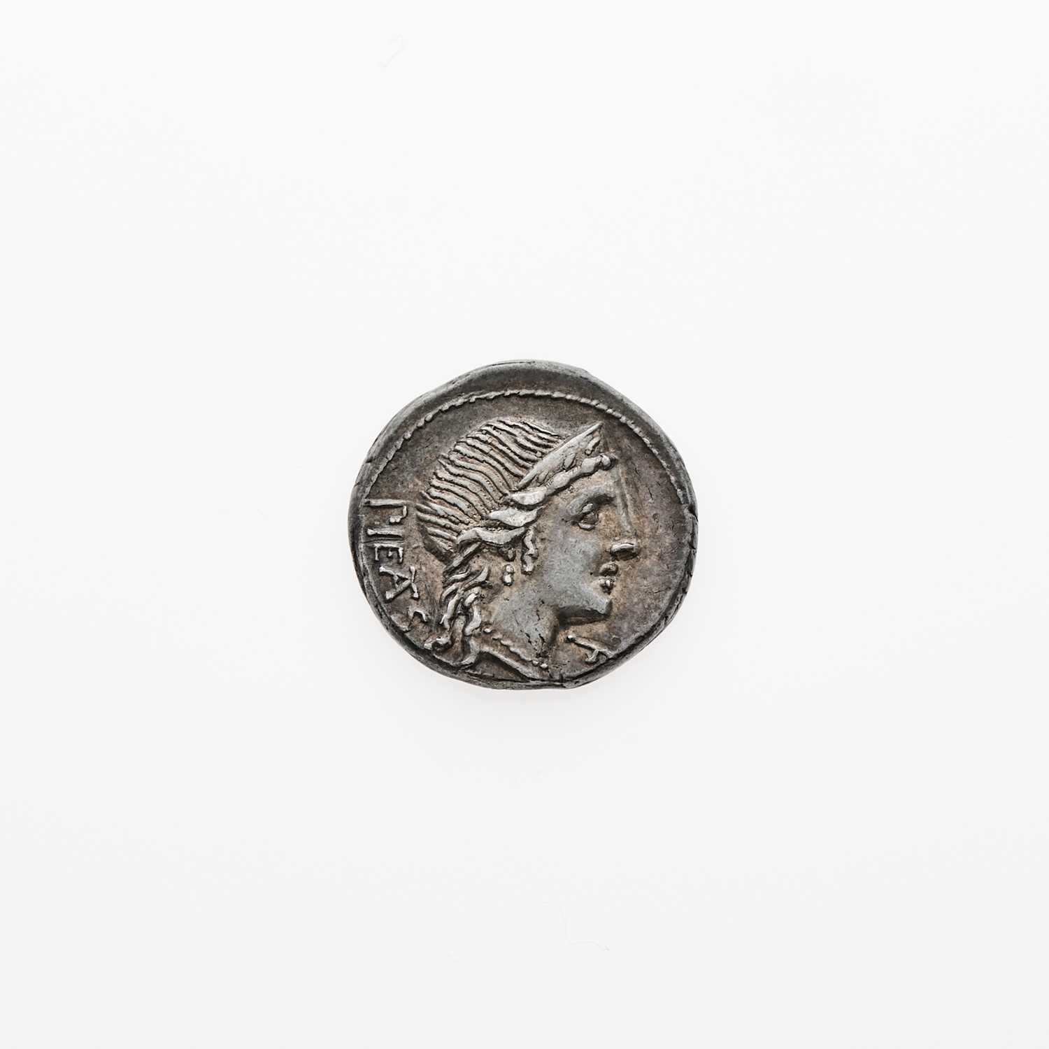 Lot 9 - M. Herennius. c. 108-107 B.C.E. AR Denarius (3.72g, 18mm).