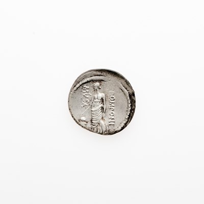 Lot 29 - Q. Pomponius Musa. c. 66 B.C.E. AR Denarius (3.84g, 18mm).