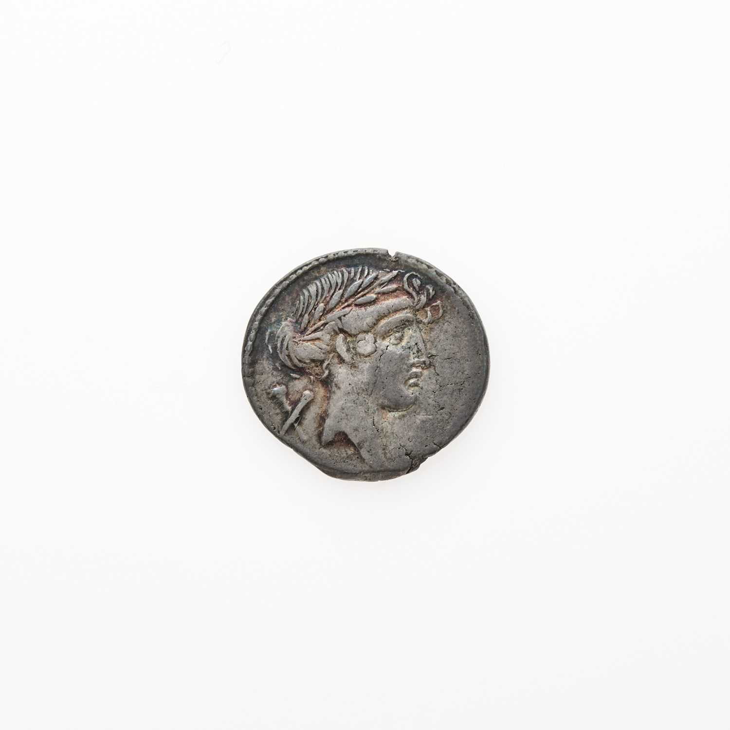 Lot 30 - Q. Pomponius Musa. c. 66 B.C.E. AR Denarius (3.96g, 18mm).