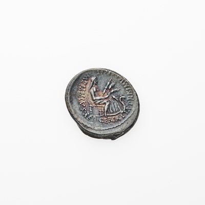 Lot 36 - C. Memmius. c. 56 B.C.E. AR Denarius (3.88g, 20 mm).