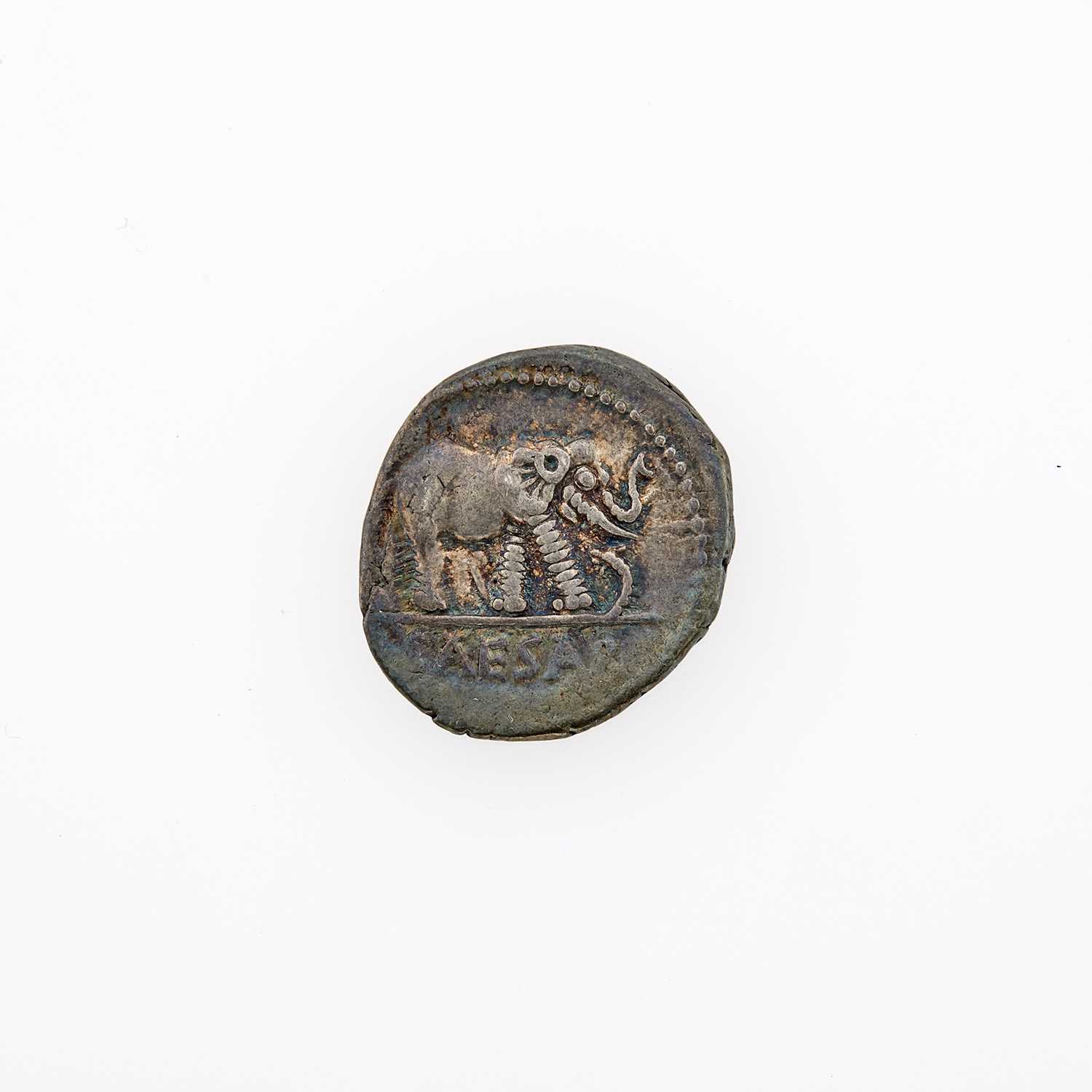 Lot 42 - Julius Caesar. c. 49-48 B.C.E. AR Denarius (3.84g, 19mm).