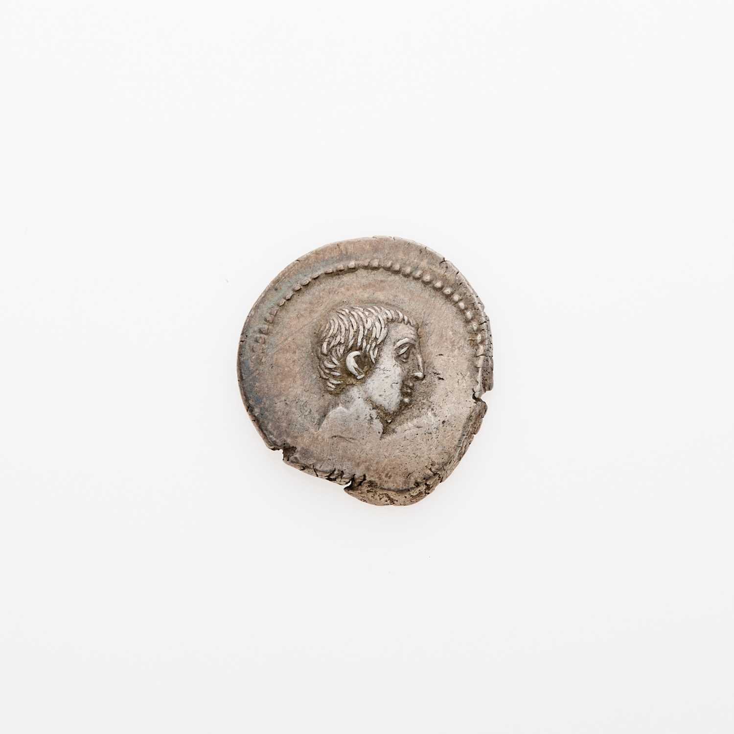 Lot 64 - L. Livineius Regulus. c. 42 B.C.E. AR Denarius (3.73g, 20mm).