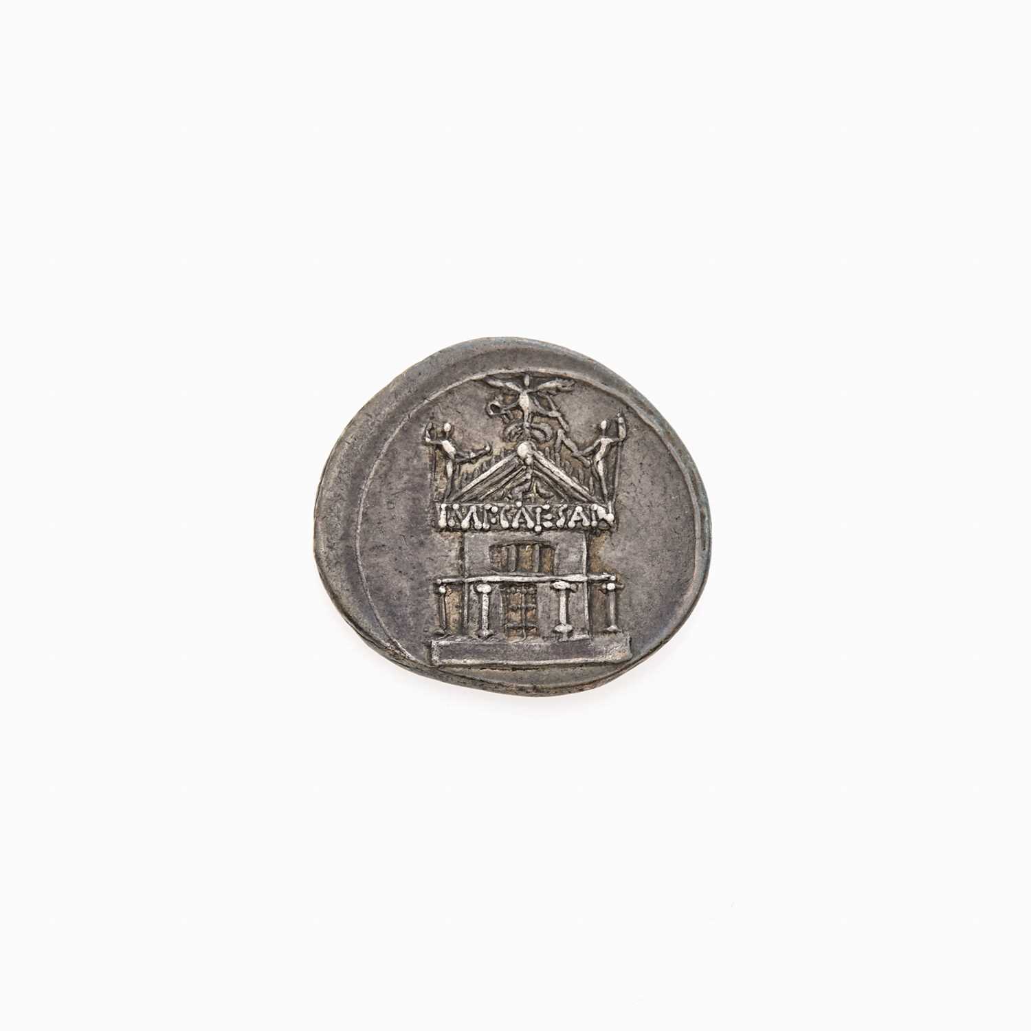 Lot 77 - Augustus. c. 29-27 B.C.E. AR Denarius (3.74g, 20mm).