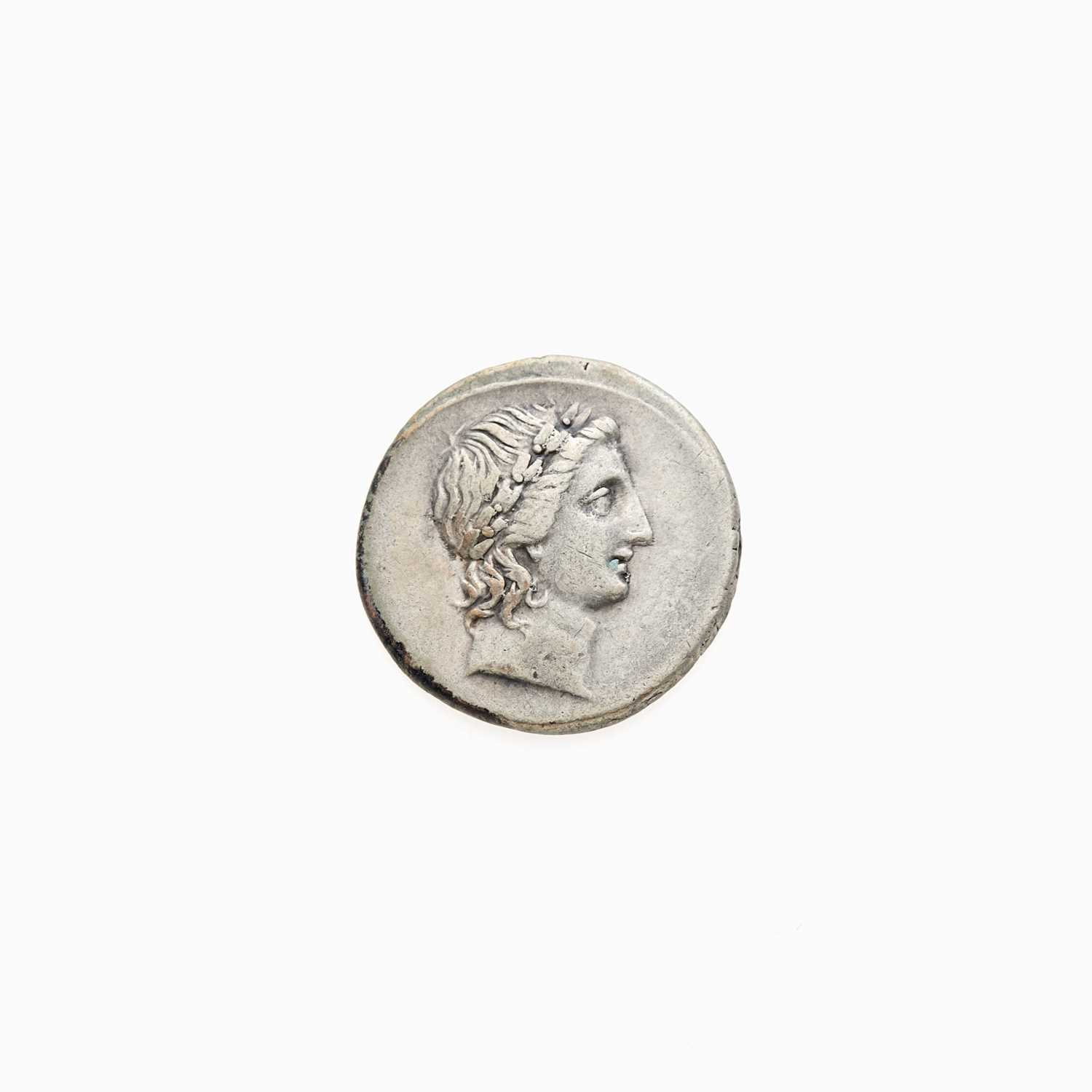 Lot 78 - Octavian. c. 29-27 B.C.E. AR Denarius (3.86g, 19mm).