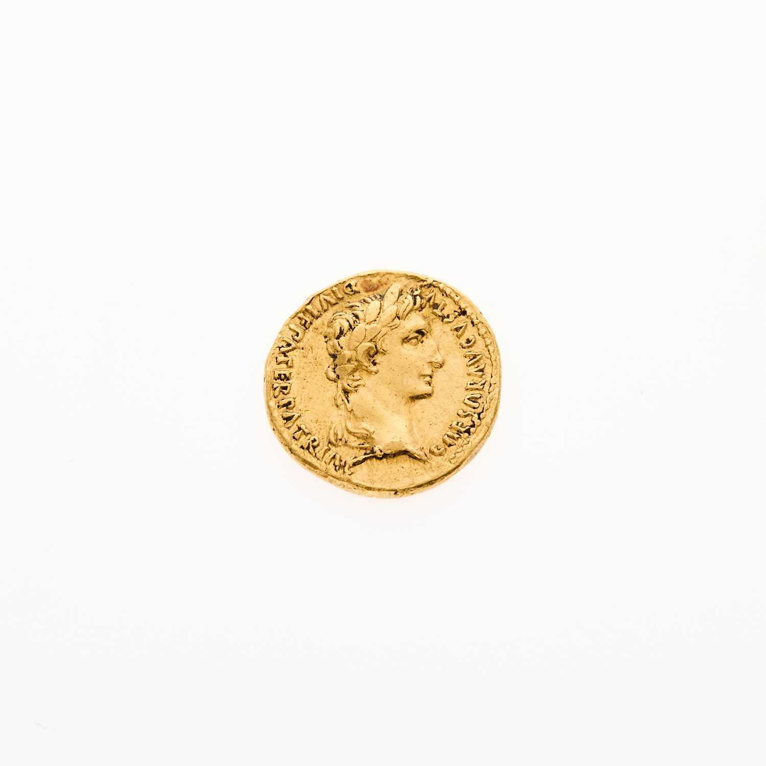 Lot 93 - Augustus. c. 7-6 B.C.E. AV Aureus (7.92g, 20mm).