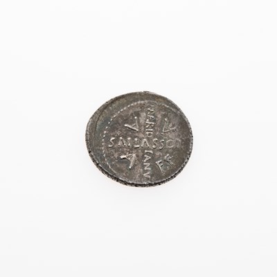 Lot 56 - Julius Caesar, C. Cossutius Maridianus (Moneyer). c. 44 B.C.E. AR Denarius (3.83g, 20mm).