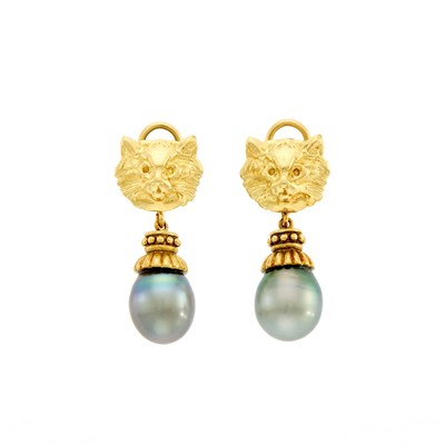 Lot 2085 - Pair of Gold and Tahitian Gray Cultured Pearl Cat Pendant-Earclips