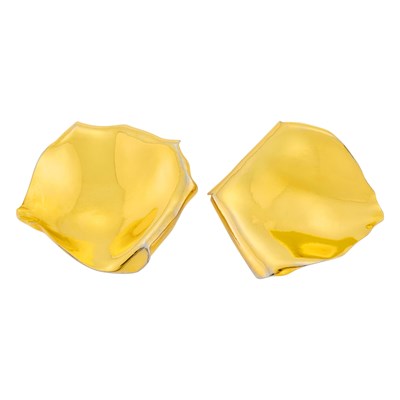 Lot 44 - JAR Paris Pair of Gold-Plated Aluminum Rose Petal Earclips