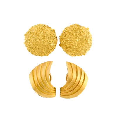 Lot 2277 - Pair of Gold Earclips and Pair of Gold Earrings