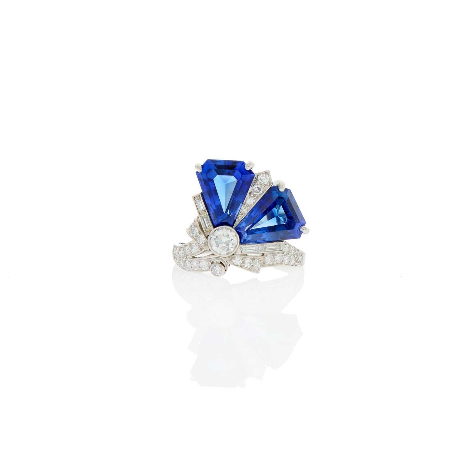 Lot 2118 - Platinum, Diamond and Synthetic Sapphire Ring