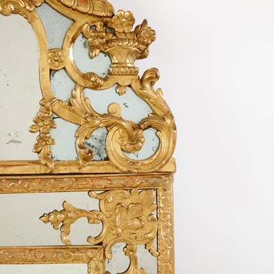 Lot 1 - Régence Giltwood Mirror