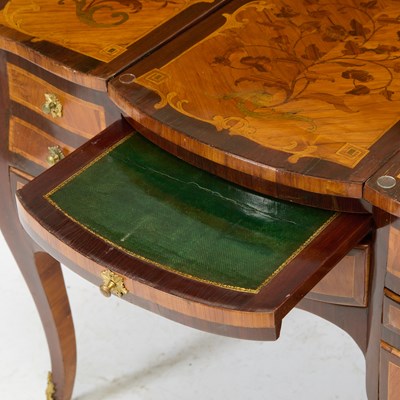 Lot Louis XV Tulipwood, Kingwood, Amaranth and Fruitwood Marquetry Table De Toilette