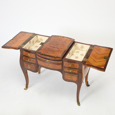Lot Louis XV Tulipwood, Kingwood, Amaranth and Fruitwood Marquetry Table De Toilette