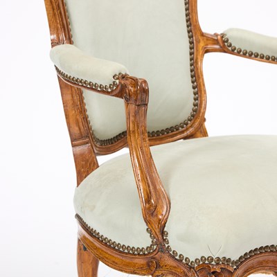 Lot 5 - Pair of Louis XV Beechwood Fauteuils en Cabriolet