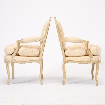 Lot 74 - Set of Four Louis XV Style Cream-Painted Fauteuils a la Reine