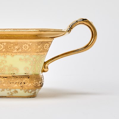 Lot 87 - Limoges Gilt and Polychrome-Painted Porcelain Dinner Service