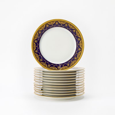 Lot 114 - Limoges Porcelain Part Dinner Service