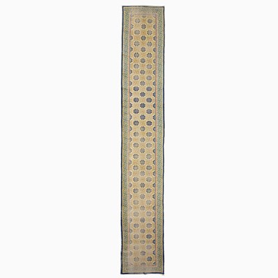 Lot 67 - Ningxsia Runner