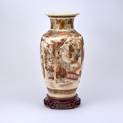 Lot 95 - Large Japanese Satsuma Vase