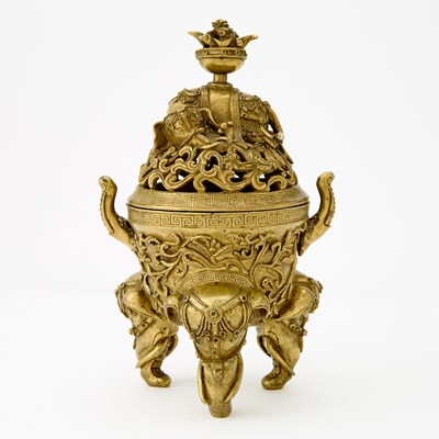 Lot 20 - A Finely-Cast Chinese Bronze Elephant Censer and Cover