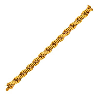 Lot 1023 - Twisted Gold Bracelet