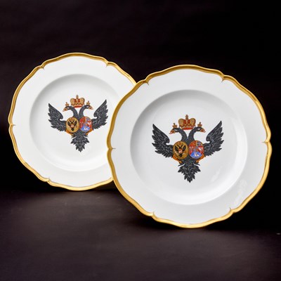 Lot 136 - Pair of Porcelain Plates from the Grand Duke Paul Petrovich Service