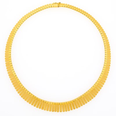 Lot 2036 - Gold Fringe Necklace