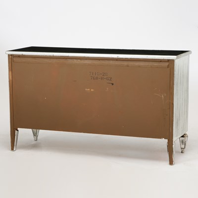 Lot 289 - Mirrored Chest of Drawers.