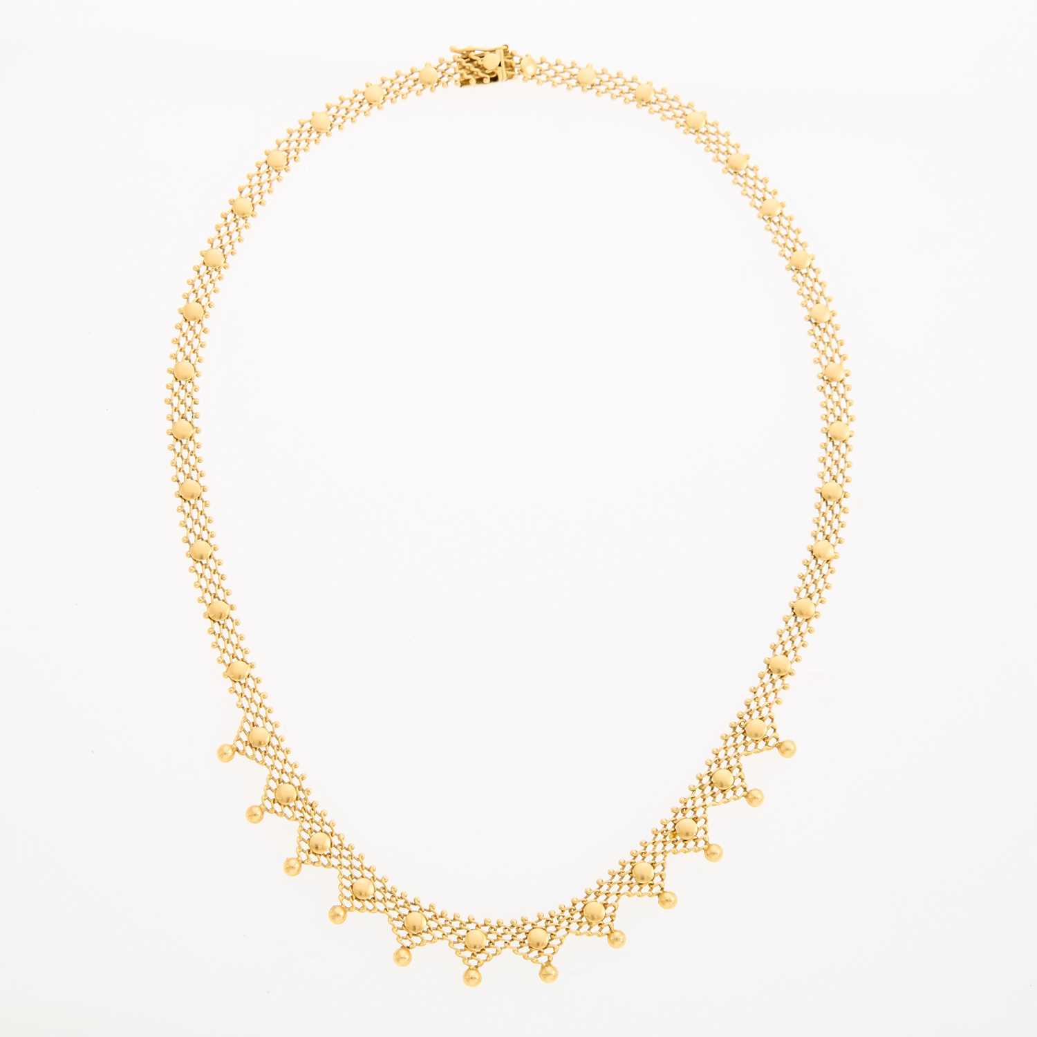 Lot 2138 - Mesh Gold Chain Necklace