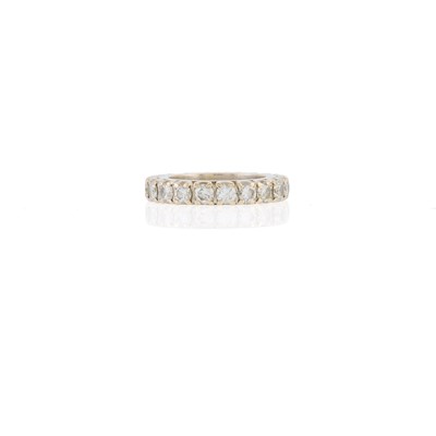 Lot 2121 - White Gold and Diamond Band Ring