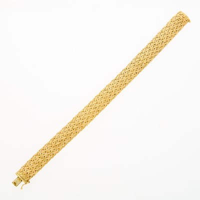 Lot 2066 - Gold Mesh Bracelet