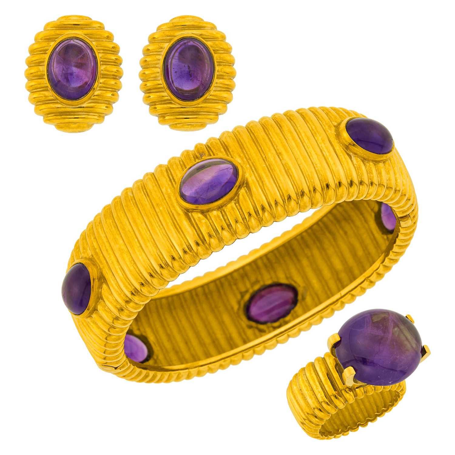 Lot 1014 - Tambetti Ribbed Gold and Cabochon Amethyst Bangle Bracelet, Pair of Earclips and Ring