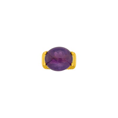 Lot 1014 - Tambetti Ribbed Gold and Cabochon Amethyst Bangle Bracelet, Pair of Earclips and Ring