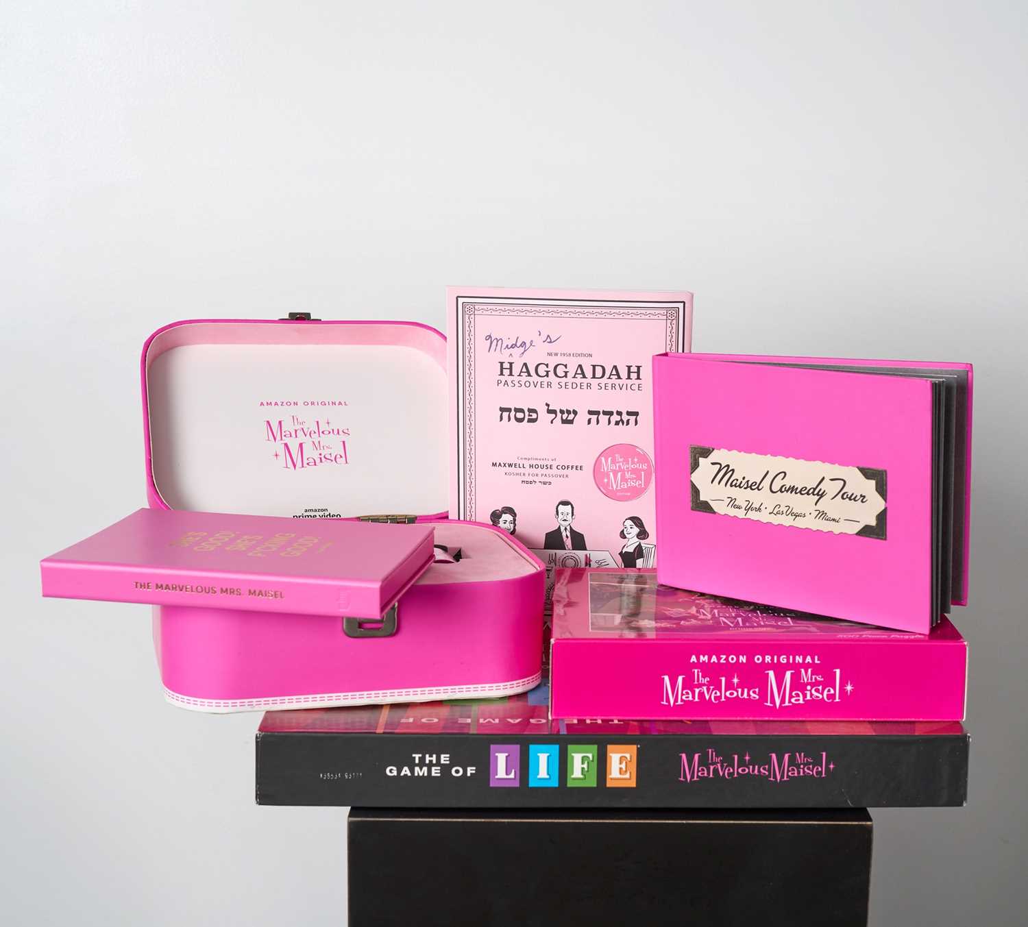 Lot 515 - The Marvelous Mrs. Maisel show memorabilia