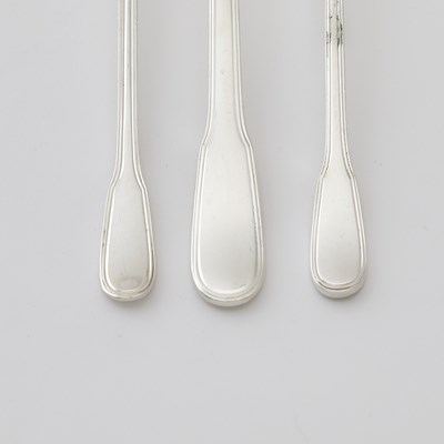 Lot 177 - Tiffany & Co. Sterling Silver 'Hamilton' Pattern Flatware Service