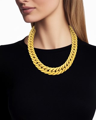 Lot 1005 - Gold Curb Link Necklace