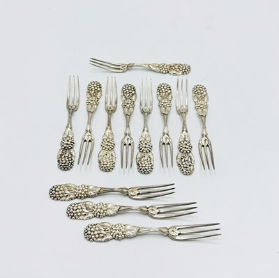 Lot 1242 - Set of Twelve Tiffany & Co. Sterling Silver "Blackberry" Pattern Fruit Forks