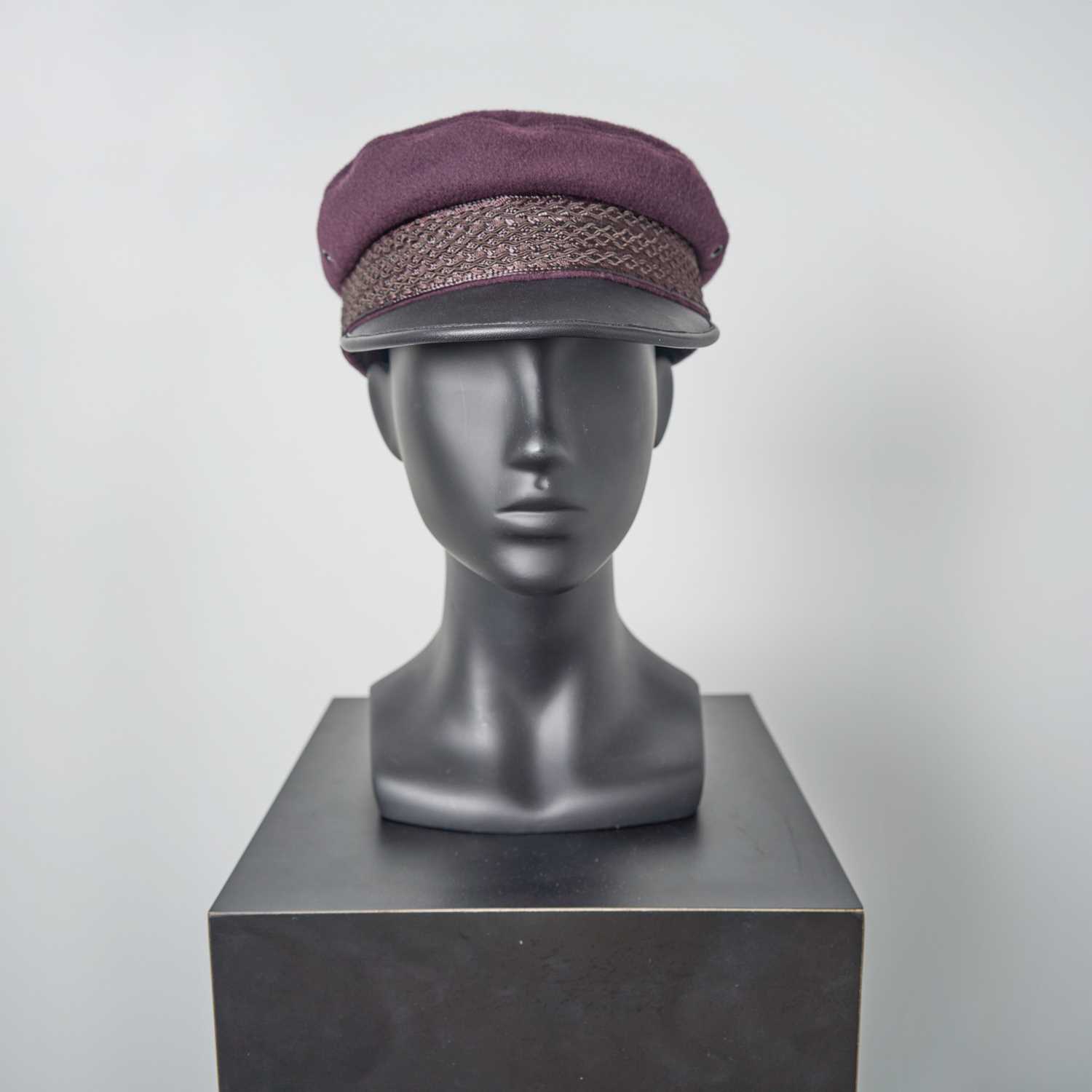 Lot 514 - Susie Myerson's iconic Newsboy Cap worn on screen in The Marvelous Mrs. Maisel