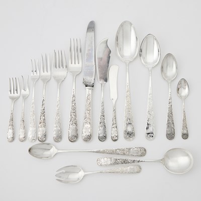 Lot 260 - S. Kirk & Son Sterling Silver "Old Maryland Engraved" Pattern Flatware Service
