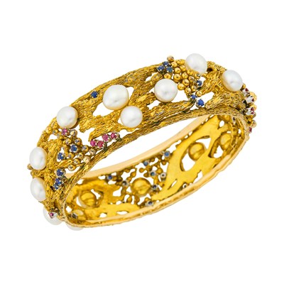 Lot 98 - Gold, Baroque Freshwater Pearl, Ruby and Sapphire Bangle Bracelet