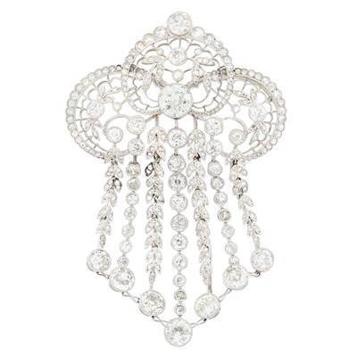 Lot 203 - Belle Epoque Platinum and Diamond Fringe Filigree Brooch