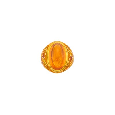 Lot 121 - Henn of London Gold, Cabochon Spessartite Garnet and Enamel Ring