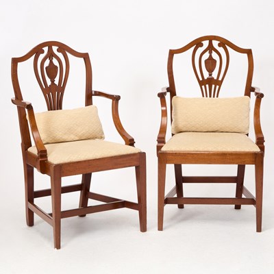Lot 1123 - Pair of Federal Mahogany Armchairs