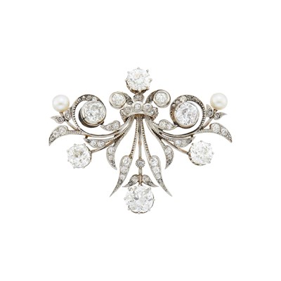 Lot 1054 - Antique Platinum, Gold, Diamond and Pearl Brooch