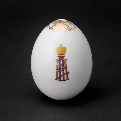 Lot 160 - Russian Porcelain Easter Egg