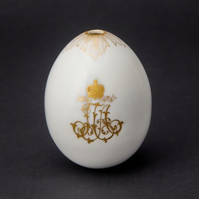Lot 161 - Russian Porcelain Easter Egg
