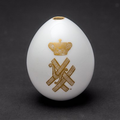 Lot 157 - Russian Porcelain Easter Egg